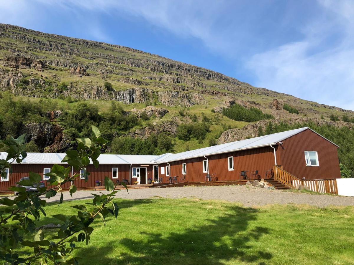 Hengifoss Guesthouse Valpjofsstathur Exterior foto